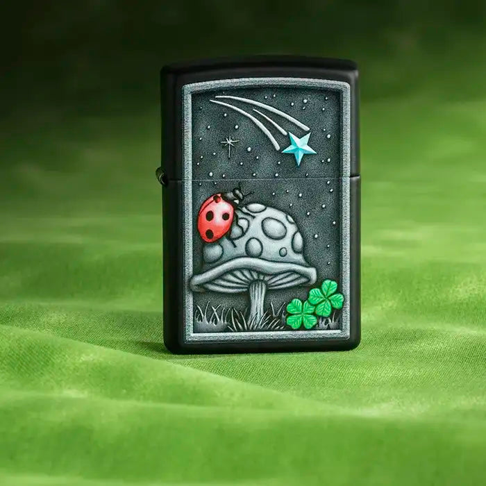 Zippo - Leppäkerttu Design