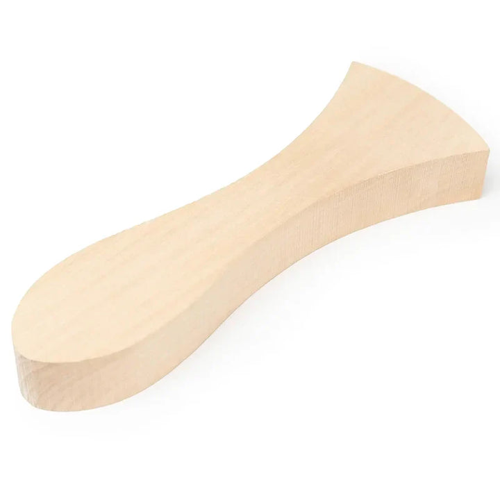 Kelttiläinen lusikka - aihe Lind - puunveistoon