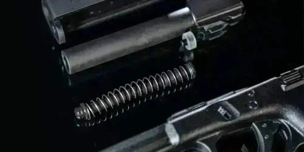 Glock 17 CNC - Gass Softgun med Blowback - GHK Premium - Pakkesett - Game-On.no